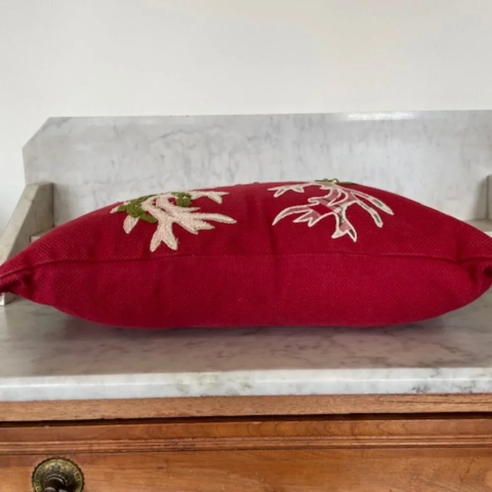 PIER 1 Reindeer Antler Wreath Applique Fringe Lumbar Pillow Red Rectangle